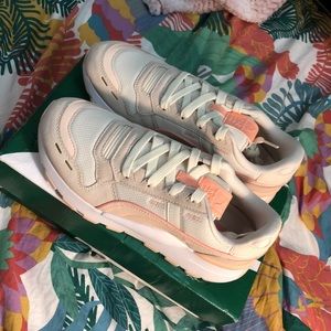 Puma RS 2.0 Cream and Pink